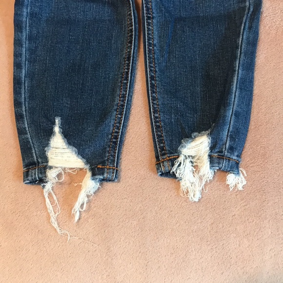 NWT Eunina Clara high rise skinny crop jeans with frayed hem. Venom. Size 1. - Picture 3 of 7